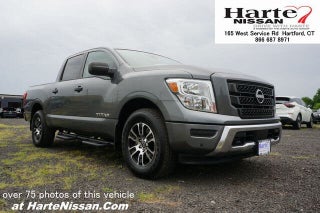 2024 Nissan Titan Pro 4x