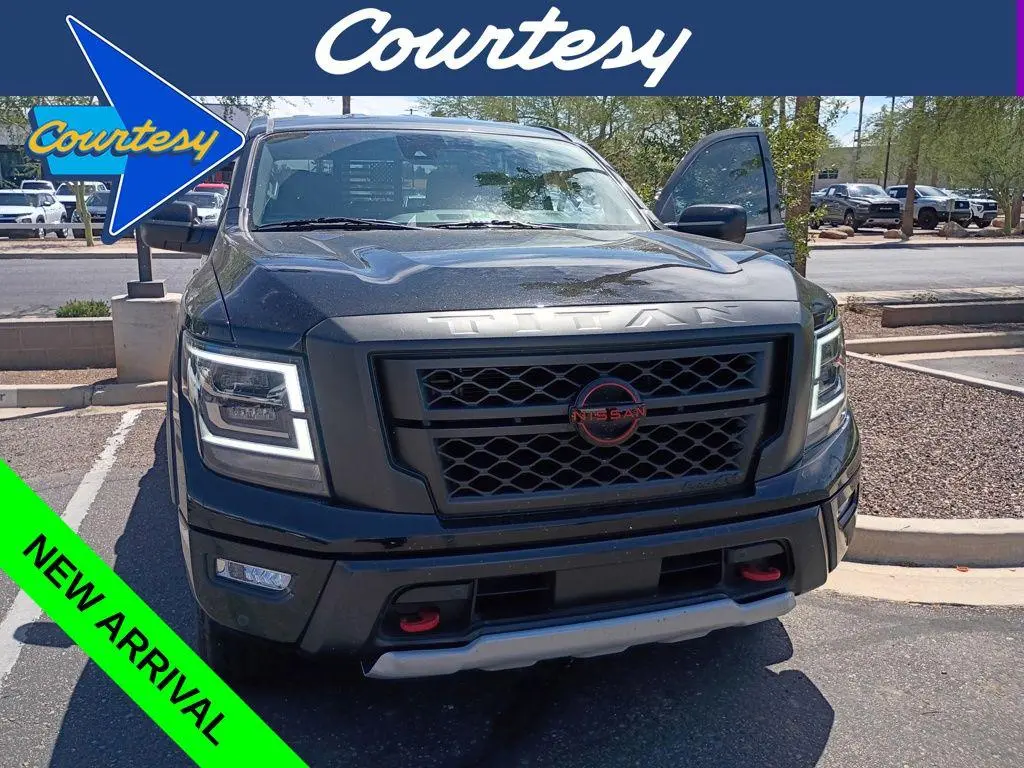 2023 Nissan Titan PRO-4X