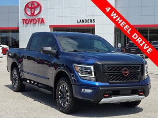 2024 Nissan Titan Pro 4x