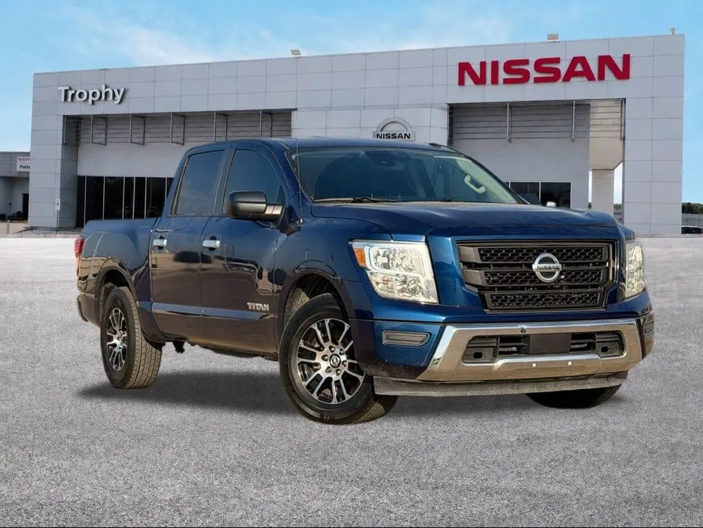 2021 Nissan Titan SV