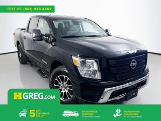 2024 Nissan Titan SV