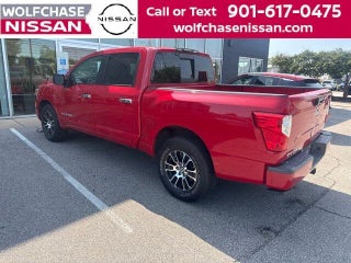 2021 Nissan Titan SV