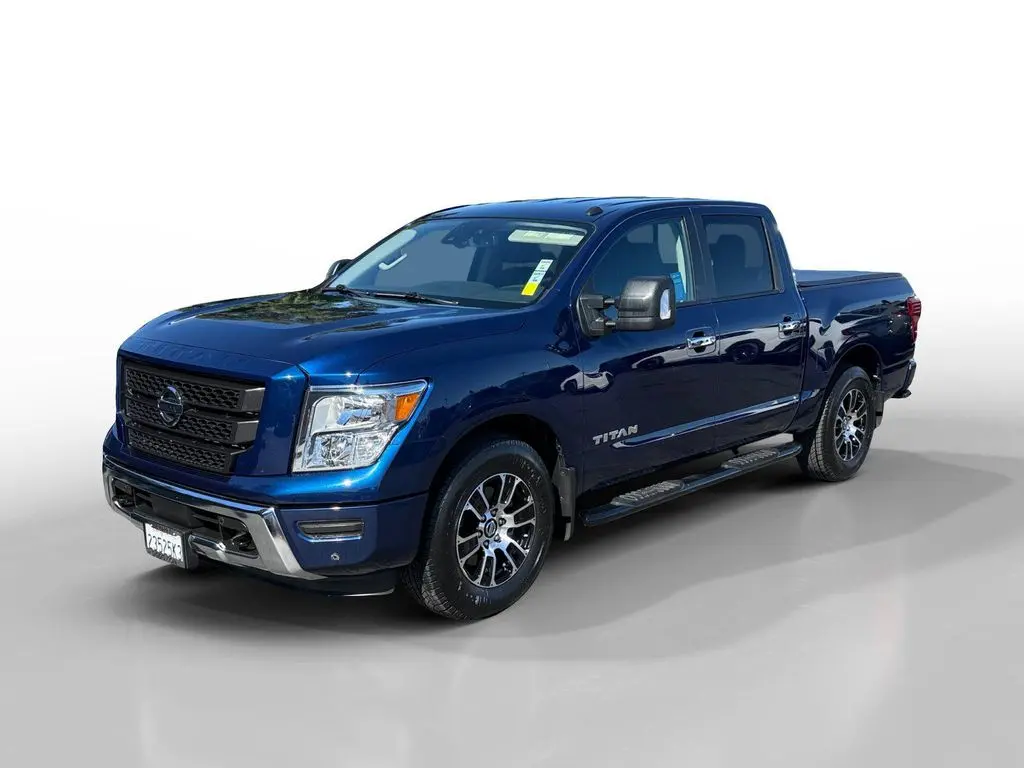 2021 Nissan Titan SV