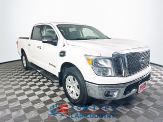 2017 Nissan Titan SV