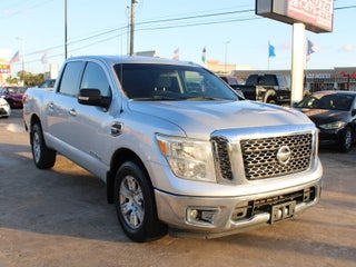 2017 Nissan Titan SV