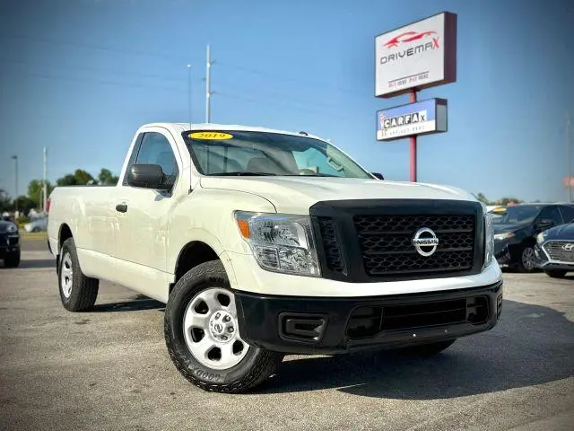 2019 Nissan Titan SV