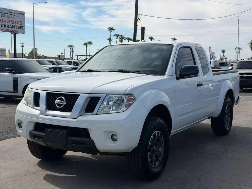 2015 Nissan Frontier Desert Runner