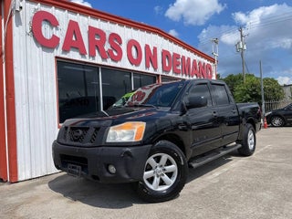 2014 Nissan Titan SV