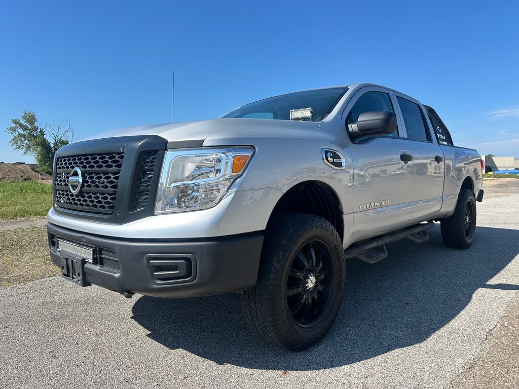 2018 Nissan Titan XD SV