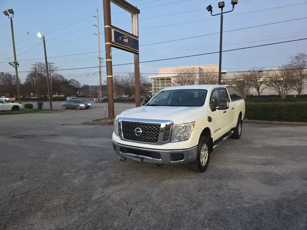 2017 Nissan Titan XD SV
