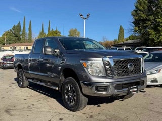 2017 Nissan Titan XD SV