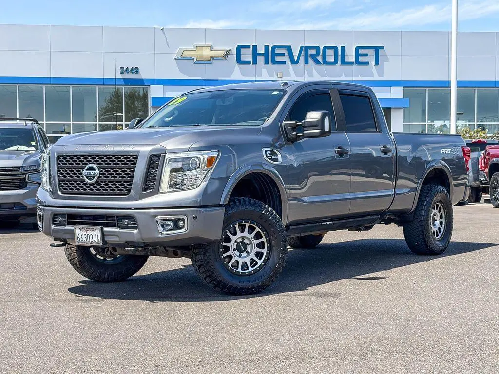 2019 Nissan Titan XD PRO-4X