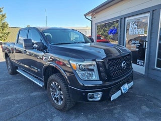 2018 Nissan Titan XD SL