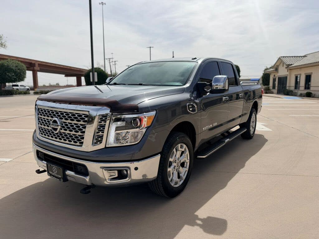 2016 Nissan Titan XD SL