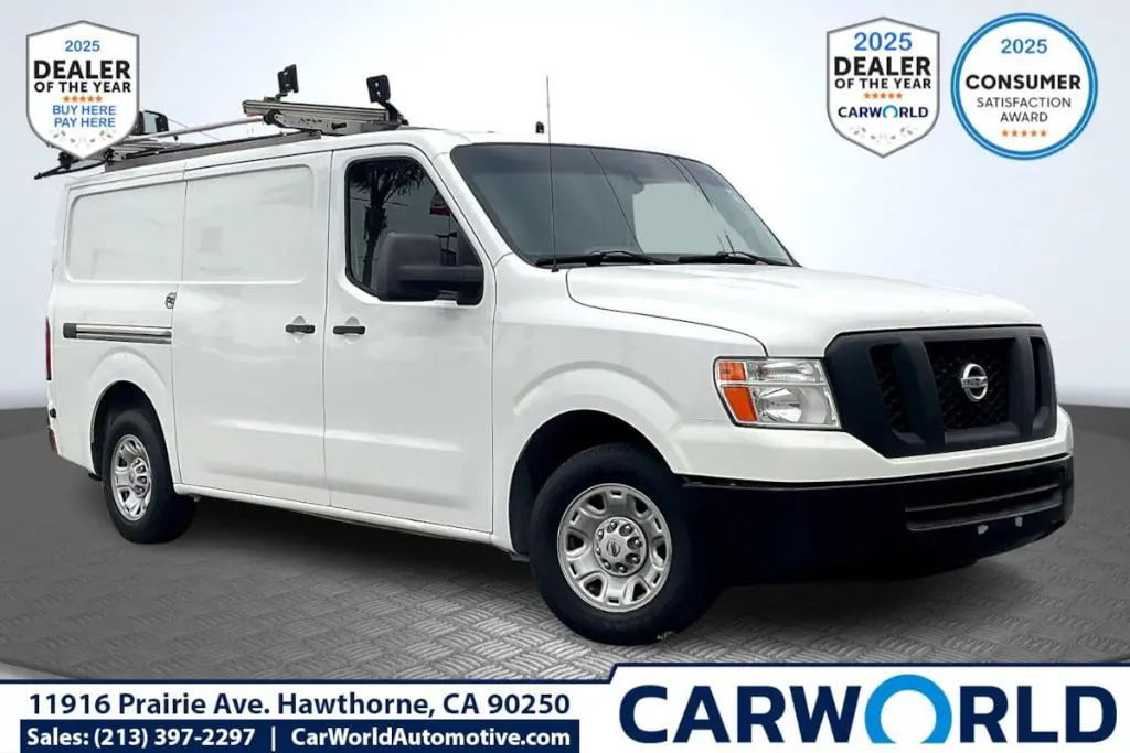 2018 Nissan NV SV