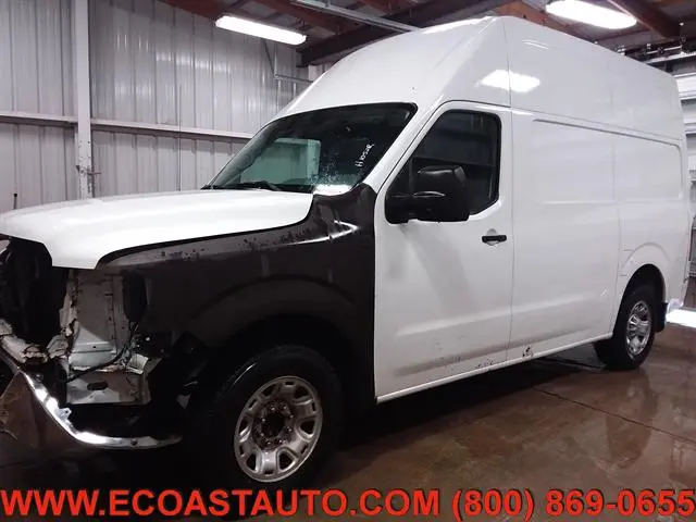 2018 Nissan NV SV