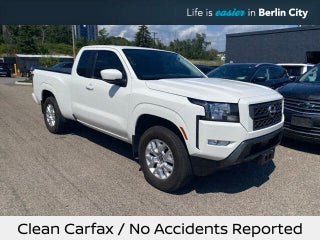 2024 Nissan Frontier SV