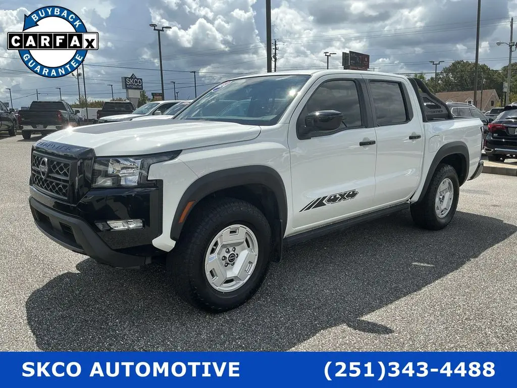 2024 Nissan Frontier SV