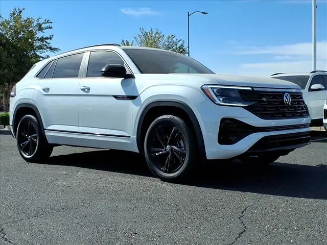 2026 Volkswagen Atlas Cross Sport Sel R Line Black