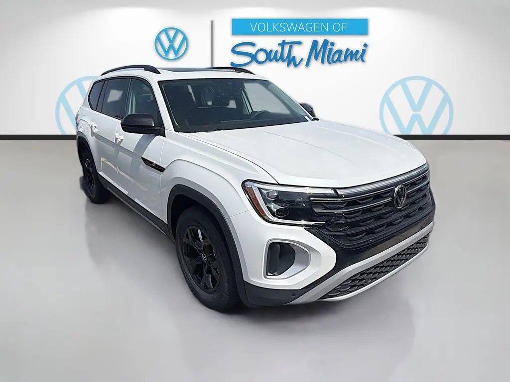 2026 Volkswagen Atlas Peak Edition