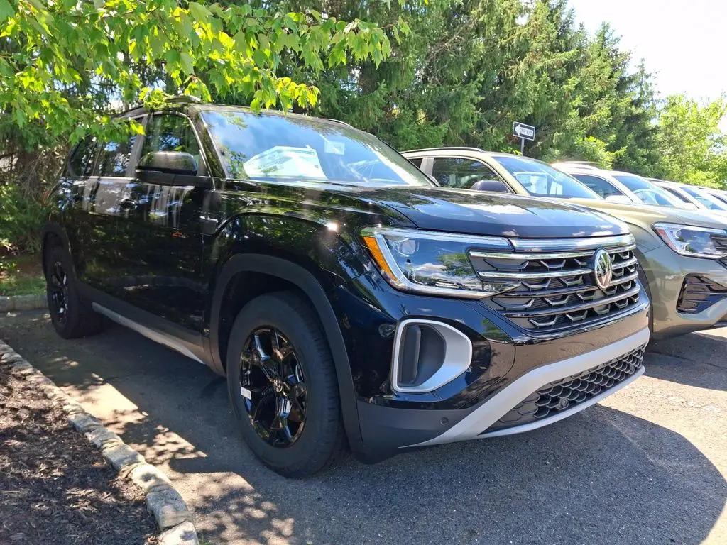 2026 Volkswagen Atlas Peak Edition