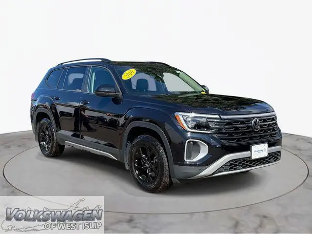 2026 Volkswagen Atlas Peak Edition
