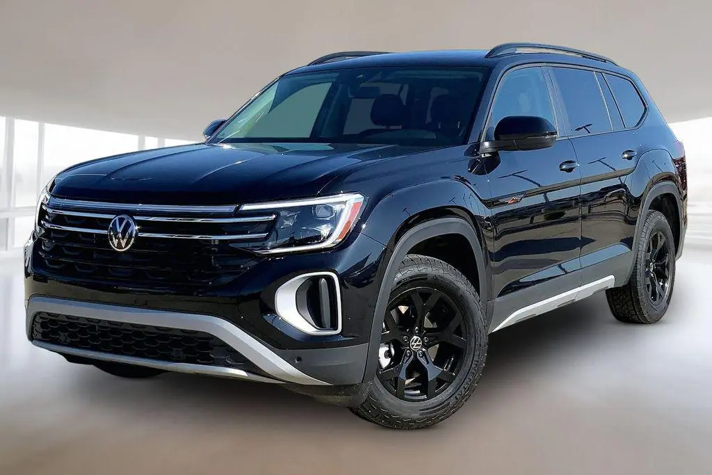 2026 Volkswagen Atlas Peak Edition