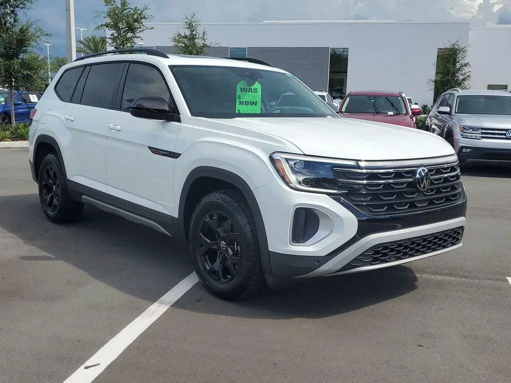 2024 Volkswagen Atlas Peak Edition SE W Technology
