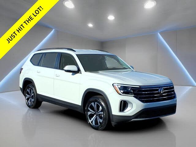 2025 Volkswagen Atlas SE