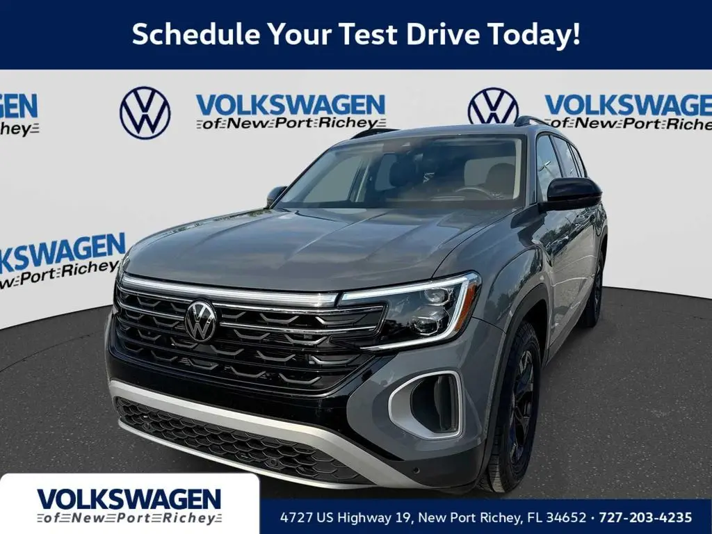 2024 Volkswagen Atlas Peak Edition Sel