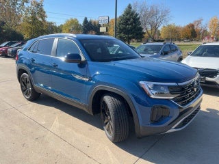 2026 Volkswagen Atlas Cross Sport SE W Technology
