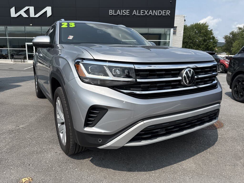 2023 Volkswagen Atlas Cross Sport V6 SE W Technology