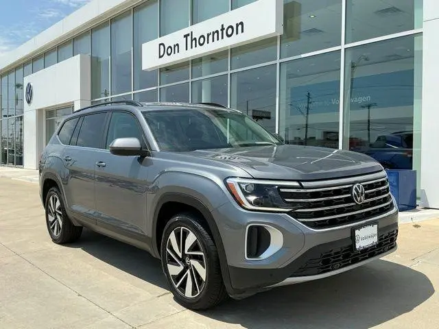 2025 Volkswagen Atlas SE