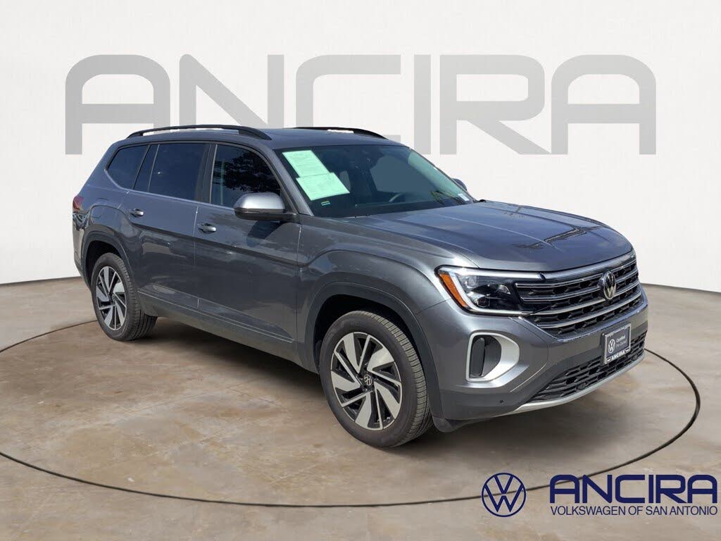2025 Volkswagen Atlas SE