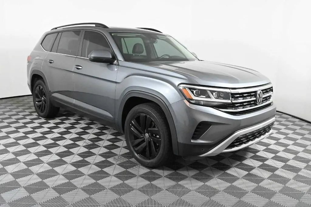 2023 Volkswagen Atlas V6 SE W Technology