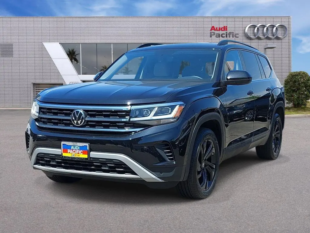 2023 Volkswagen Atlas V6 SE W Technology