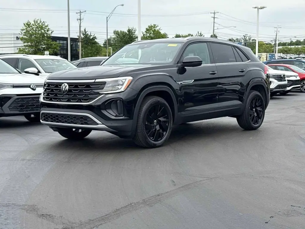 2026 Volkswagen Atlas Cross Sport SE W Technology