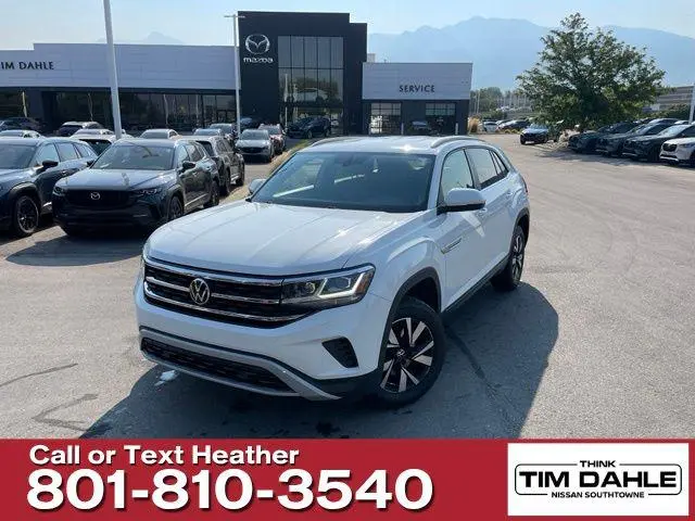 2022 Volkswagen Atlas Cross Sport SE