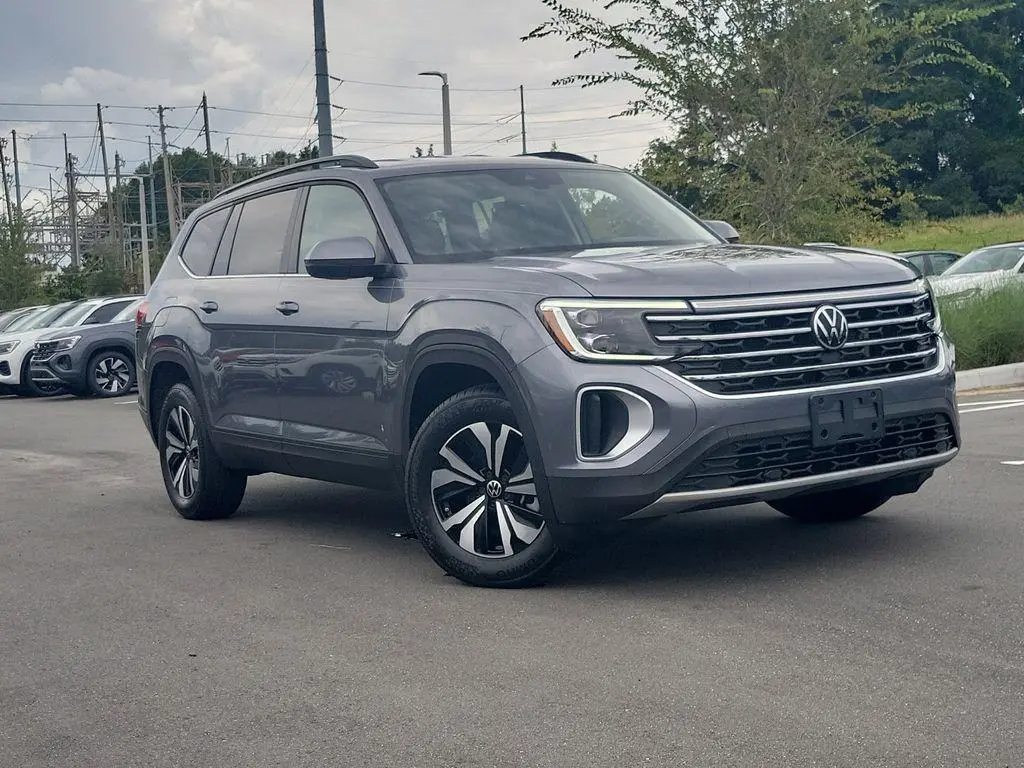 2024 Volkswagen Atlas SE