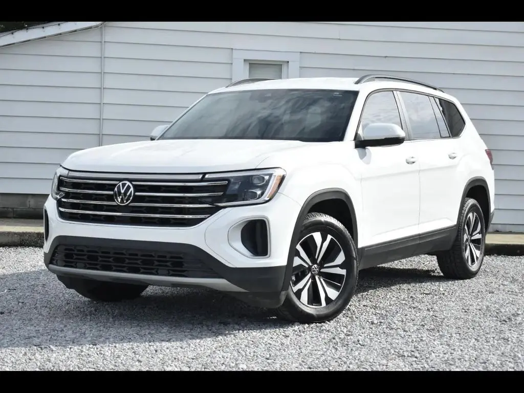 2024 Volkswagen Atlas SE
