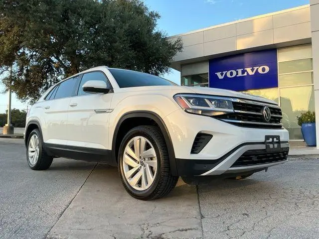 2022 Volkswagen Atlas Cross Sport SE