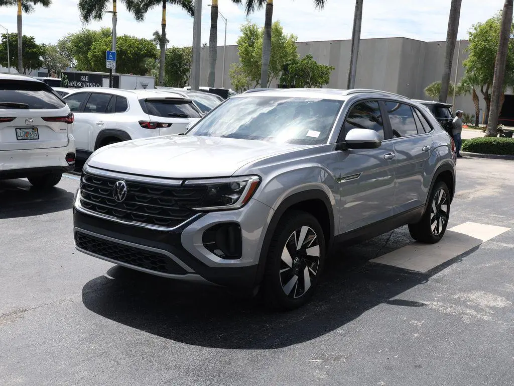 2024 Volkswagen Atlas Cross Sport SE