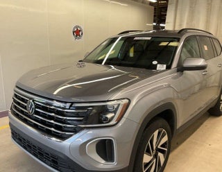 2025 Volkswagen Atlas SE
