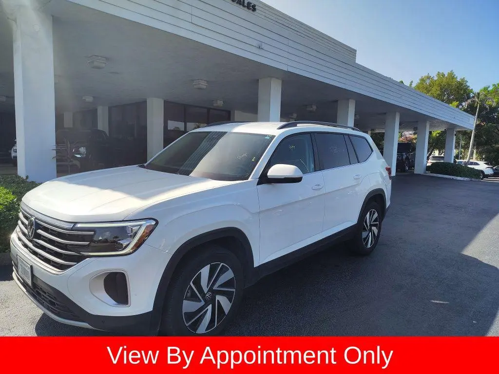 2025 Volkswagen Atlas SE