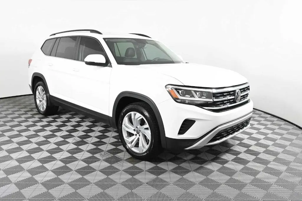 2023 Volkswagen Atlas V6 SE W Technology