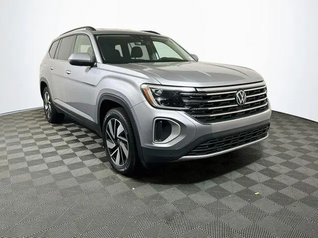 2025 Volkswagen Atlas SE
