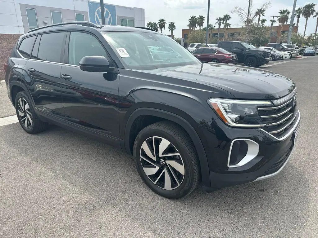 2024 Volkswagen Atlas SE