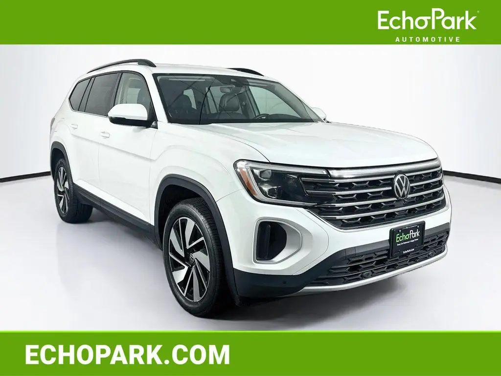 2025 Volkswagen Atlas SE