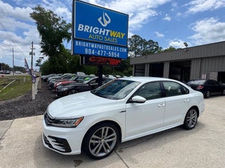 2018 Volkswagen Passat R Line