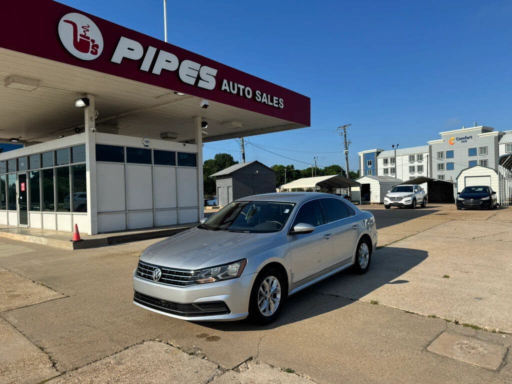 2017 Volkswagen Passat S